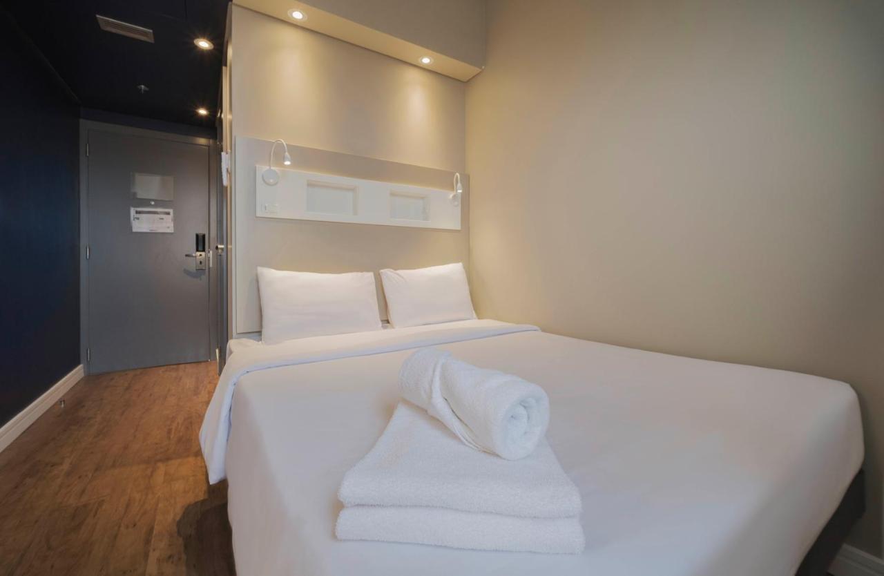 Ibis Budget Фарропилья Экстерьер фото